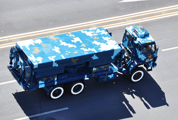 參加2009年國慶閱兵的機動式預警雷達