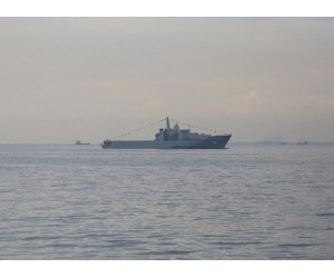 鄭州艦參加?xùn)|盟成立50周年國際艦隊(duì)檢閱